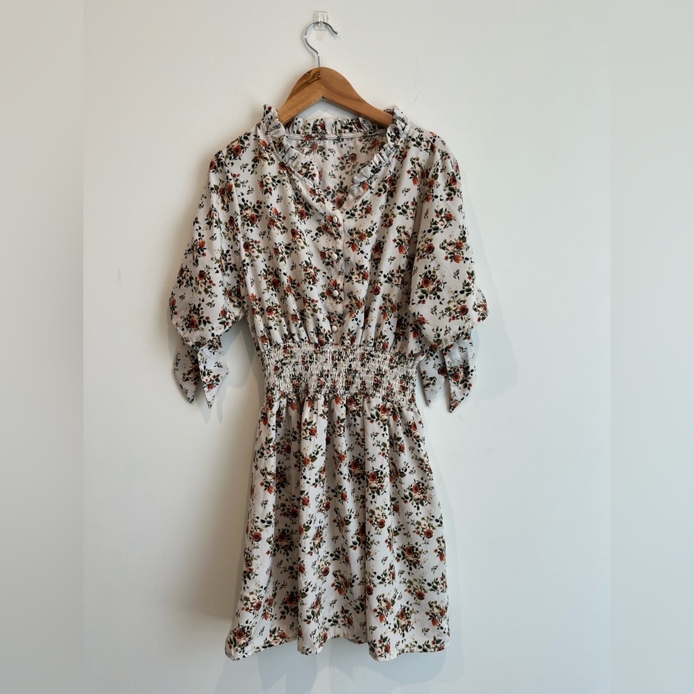 FLORAL‎ Mini Dress with Tie Sleeves